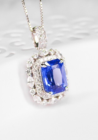 天然无烧矢车菊蓝宝石吊坠L867