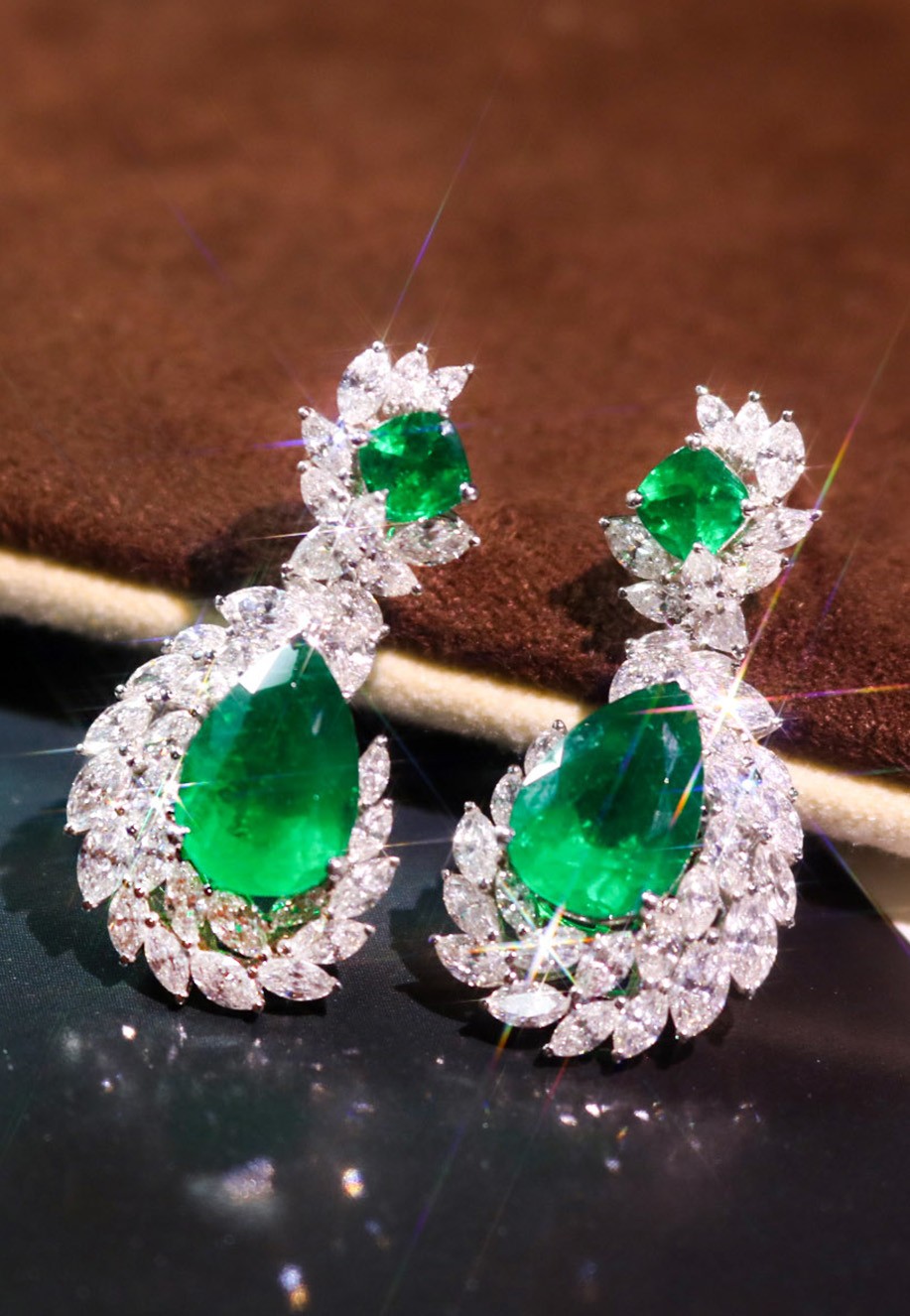 哥伦比亚天然木佐祖母绿耳坠Z804（5）