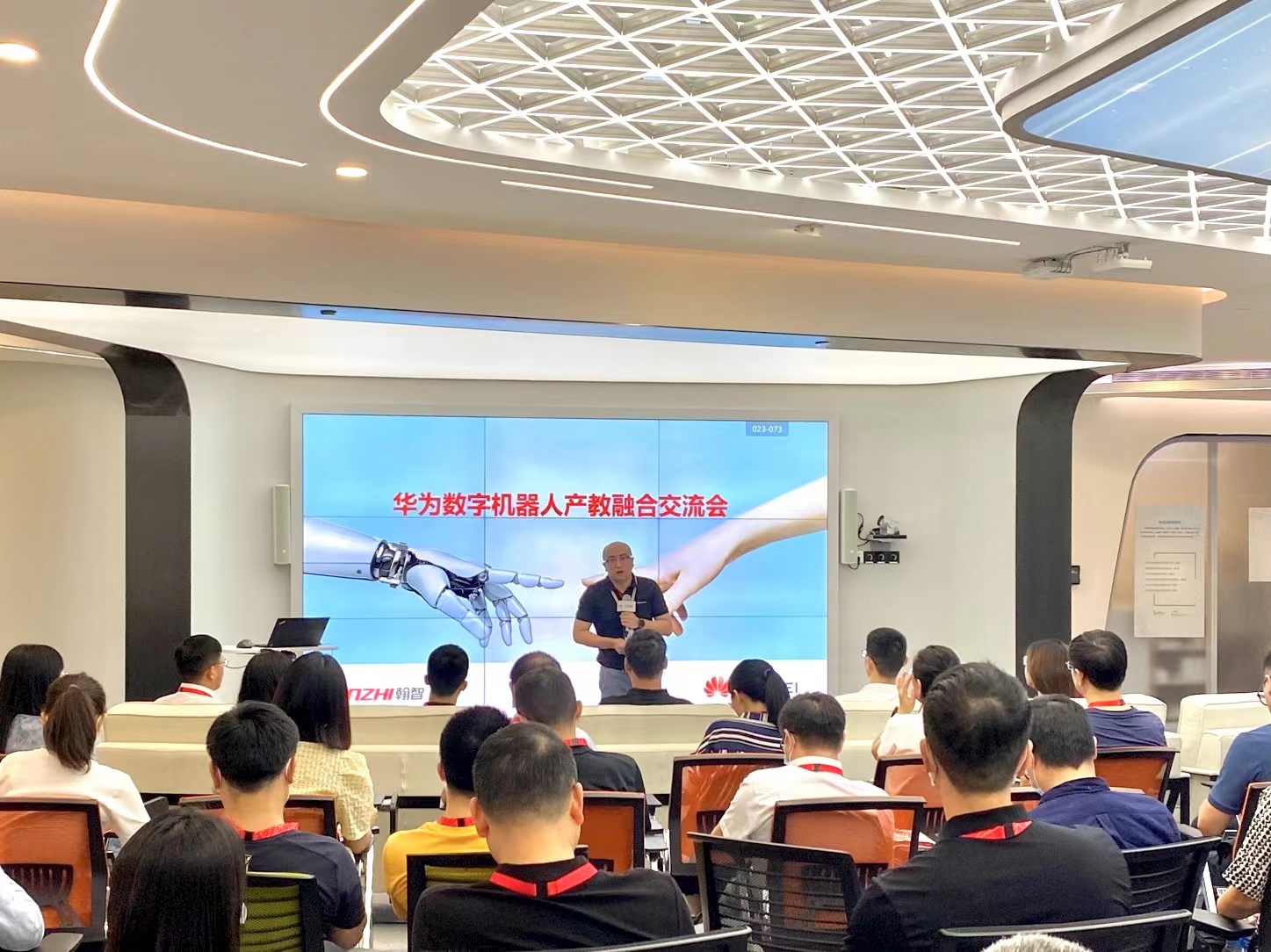 微信图片_2022080112564211.jpg 微信图片_2022080112564211.jpg